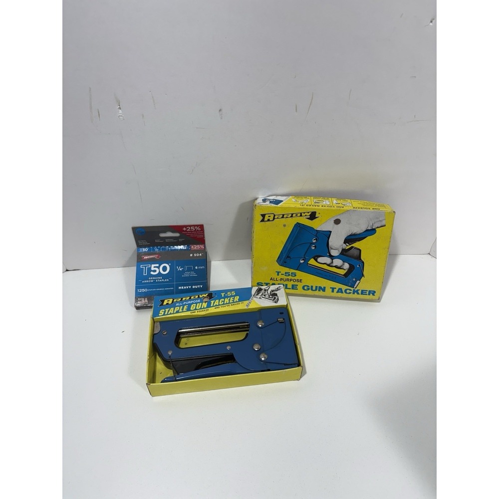 Vintage Blue Arrow T-55 Precession Made Staple Gun Tacker In‎ Box + T50 Staples